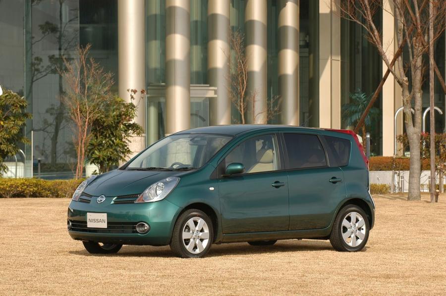  Nissan Note 2009 года  (фото 45 из 78)